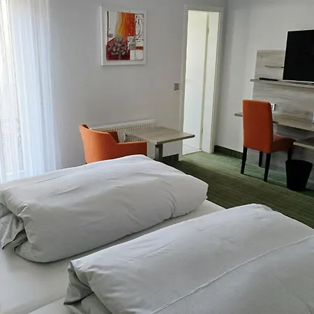 Hotel Gaestehaus Koenig *